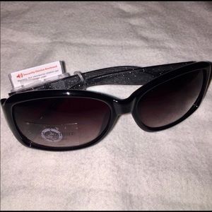 Juicy Couture Accessories - Juicy Couture black glitter sunglasses sunnies Juicy Couture Accessories - Juicy Couture black glitter sunglasses sunnies